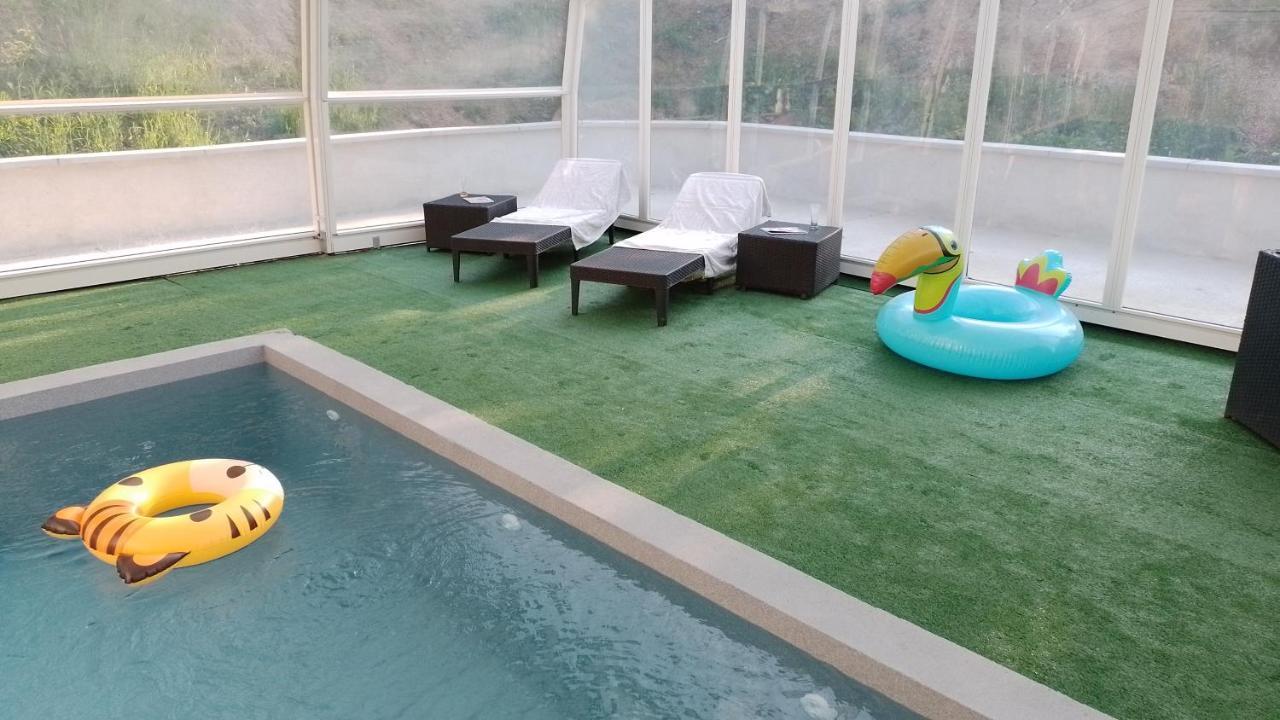 Le Domaine De La Plume Hotel La Gimond Ngoại thất bức ảnh